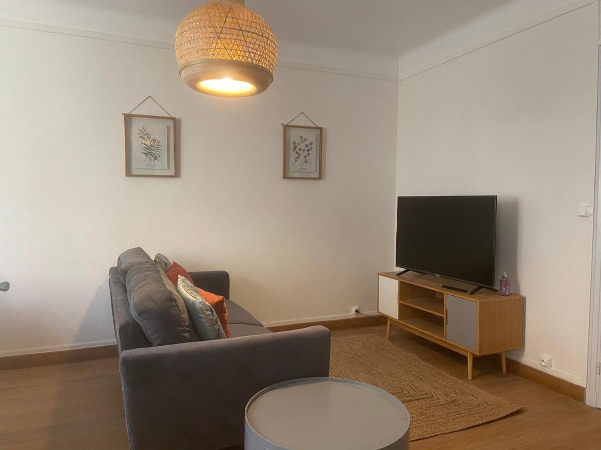 Gite En Rdc 72M2 - 2 Chbres - Box Velos - Parking Bourg-Saint-Andéol المظهر الخارجي الصورة